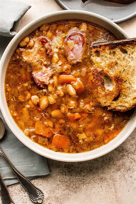 How Ham Hock And Beans Have Inspired Artists – FitttZee