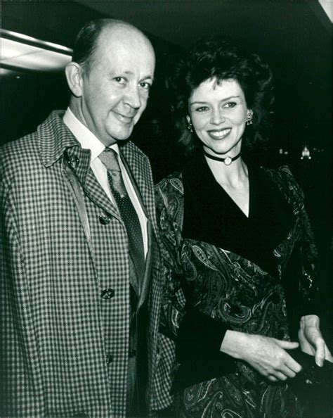 ACTRESS GABRIELLE DRAKE AND HUSBAND - Vintage Photograph