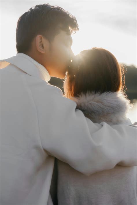 Asian Kissing Photos, Download The BEST Free Asian Kissing Stock Photos