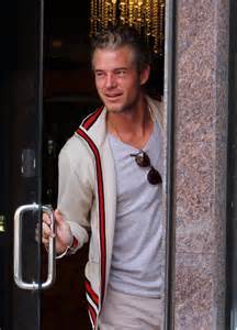 Eric Dane Heartbroken over ALS Diagnosis, tetapi mengenakan wajah