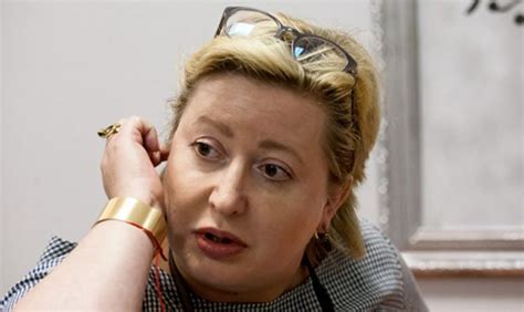 Следователи проводят обыски в офисе организации «Русь сидящая ...