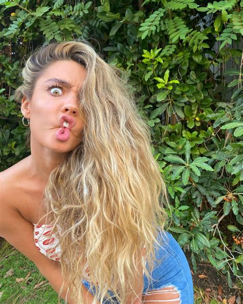 SOMMER RAY – Instagram Photos 11/10/2020 – HawtCelebs
