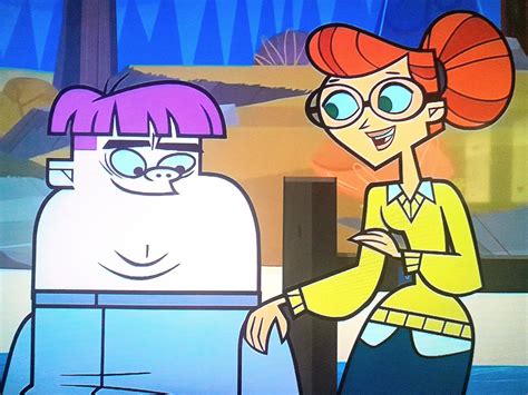 Like ik shawn Jasmine sky Scarlett and Ella lowkey carried but whatever