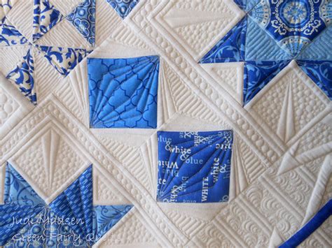 Green Fairy Quilts: Kimberly Einmo's Quilt, my first 2013 finish!
