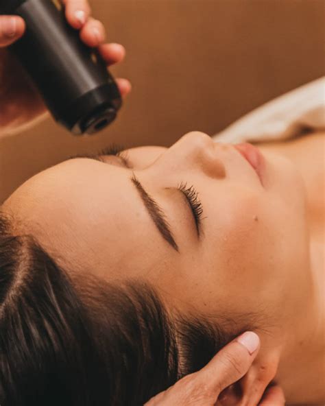 Four Seasons Hotels and Resorts | Luxury Hotels | Four Seasons