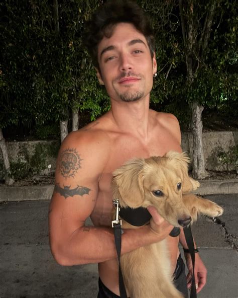 Levi Dylan (@levidylan6) • Instagram photos and videos