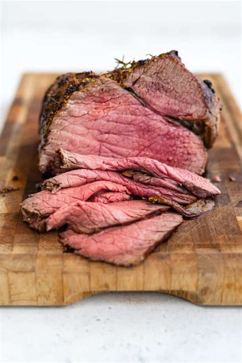 The BEST Topside Beef Roast (Top Round Roast) - Supergolden Bakes