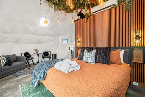 Luxury Smokies Glamping Domes - Thunderhead Ridge Getaways