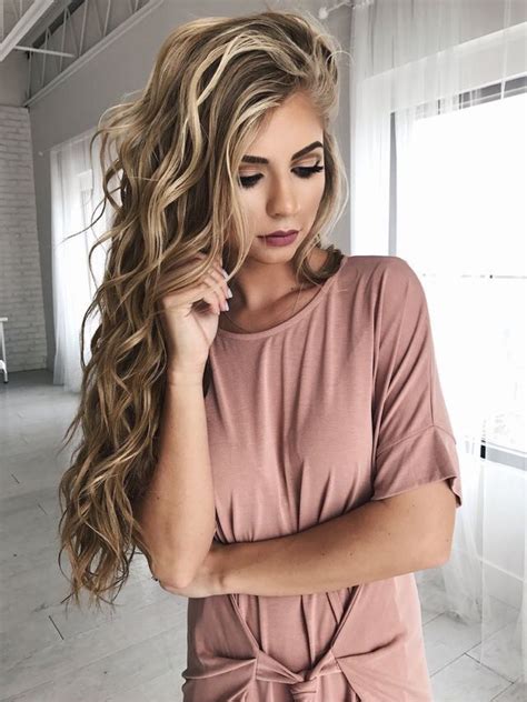 Local Women Near Me: Meet Single Women Seeking Men