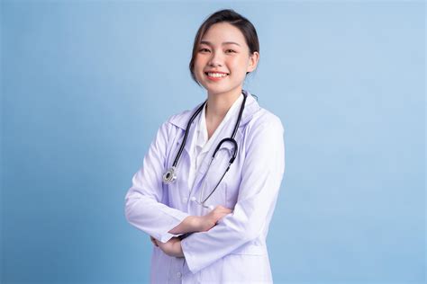 子育てと仕事に悩む女医へ。幸せな働き方の見つけ方とは？｜医療機器、製薬業界の国内No.1サイト | 医療転職.com