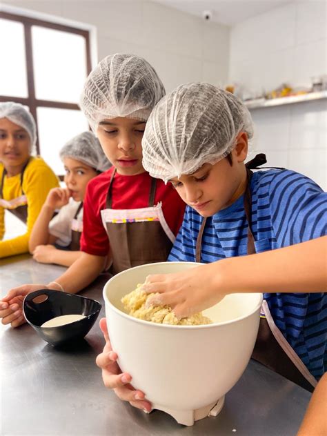 Curso De Confeitaria Em Salvador - Confeitaria de Salvador ensina crianças de 5 a 12 anos a arte da ...