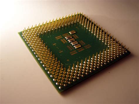 intel disses   copies amds multi die cpu idea imore