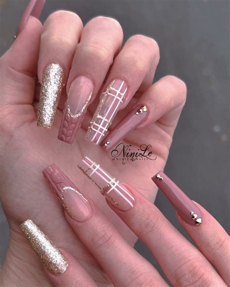 50 Stunning Rose Gold Coffin Nails To Try [2025]