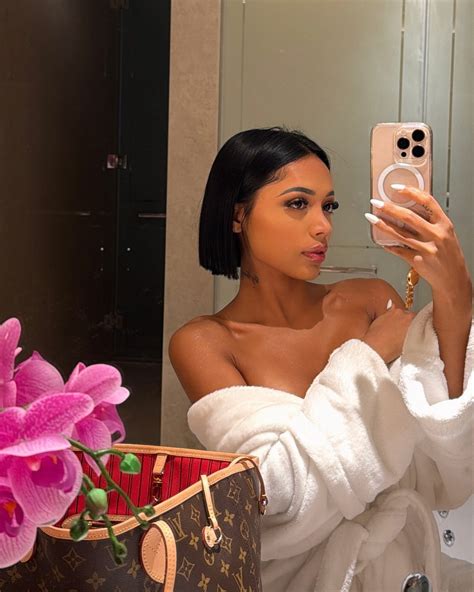 Michelle Diaz | What’s your favorite?💗 | Instagram