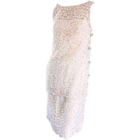 Lisa Howard Vintage White Lace 1960s 60s Rhinestone Buttons Tiered