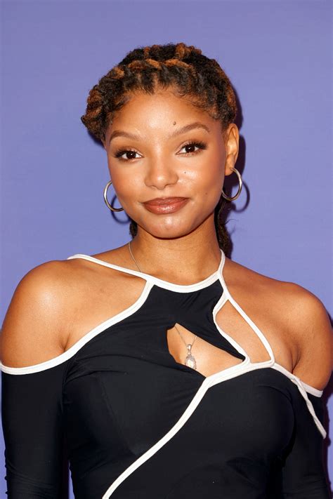 Halle Bailey, actriz de La sirenita: Edad, películas y dónde nació | Vogue