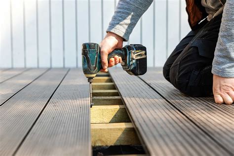 Composite Decking Vs Wood Cost in 2025 | Checkatrade