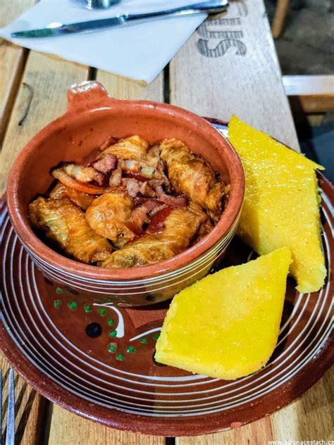 romanian cuisine  traditional dishes     romania