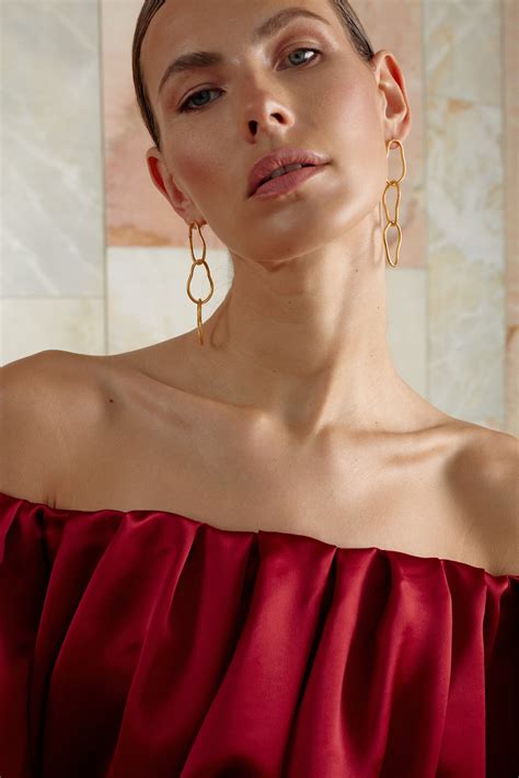 Red Off Shoulder Maxi Dress ALICE | UNDRESS