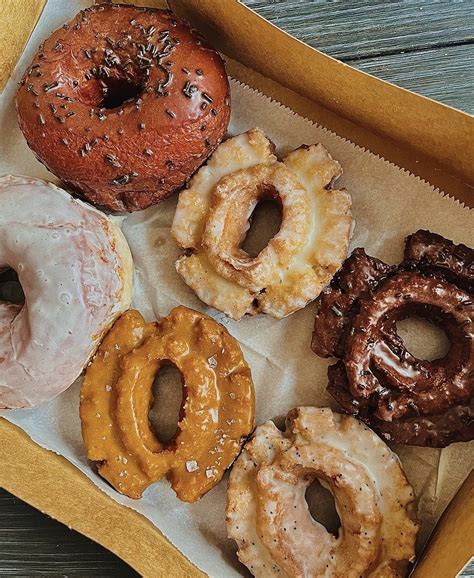 Doughnut Vault | Chicago IL