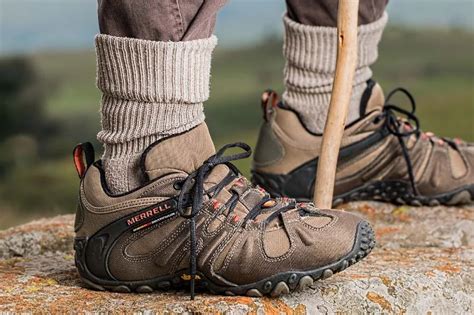 Best Waterproof Hiking Shoes For Your Wet Adventures (2020) | EXSPLORE