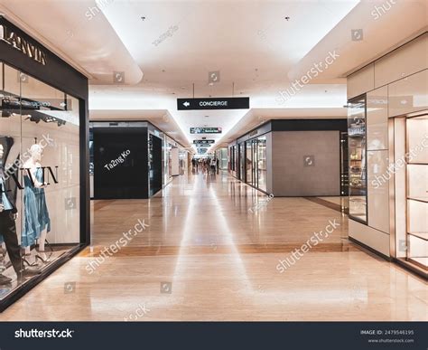 corridor mall royalty    stock images shutterstock