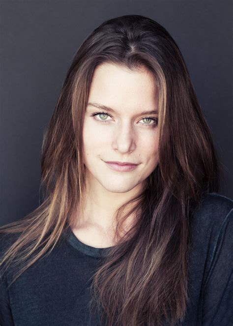 Kim Cloutier : r/PrettyGirls