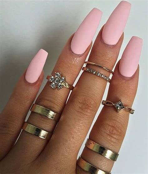 50 Awesome Coffin Nails You’ll Flip For in 2021 (Ideas and Designs)