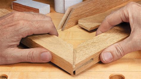 draw  mitre joint