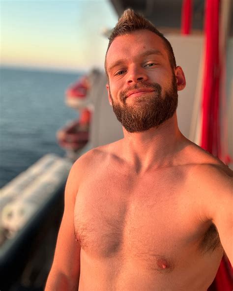 Alex Miller | Woke up at 5:40 am this morning to witness and capture an