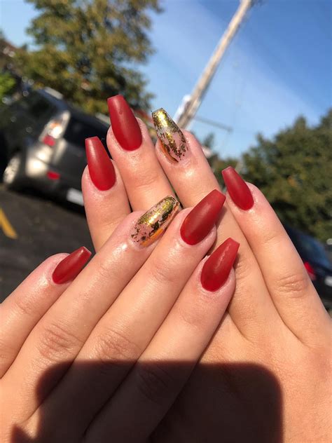 2020 Nail Trends — Glamorous Beauty Salon