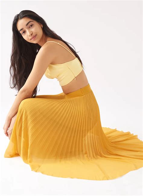Wilfred TWIRL SKIRT | Aritzia INTL
