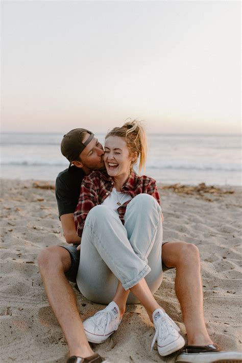San Clemente Couple Session // Mitch & Hayley | Couple beach pictures