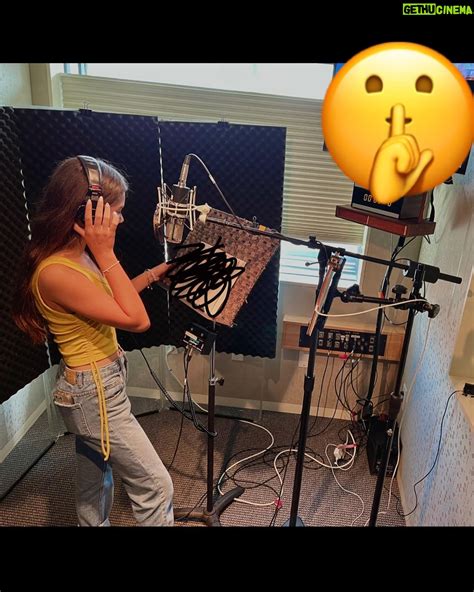 Lumi Pollack Wiki, Biography, Age, Gallery, Spouse and more