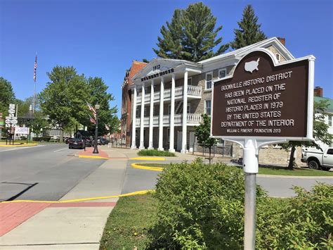 BOONVILLE HISTORIC DISTRICT | William G. Pomeroy Foundation