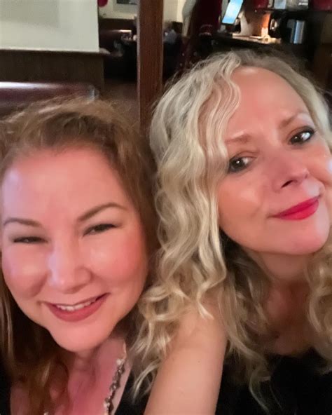 Jennifer Rose (@jennifer_rose_rocks) • Instagram photos and videos