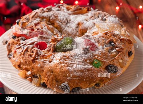 Portuguese christmas desserts hi-res stock photography and images - Alamy