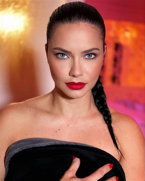 Адриана Лима