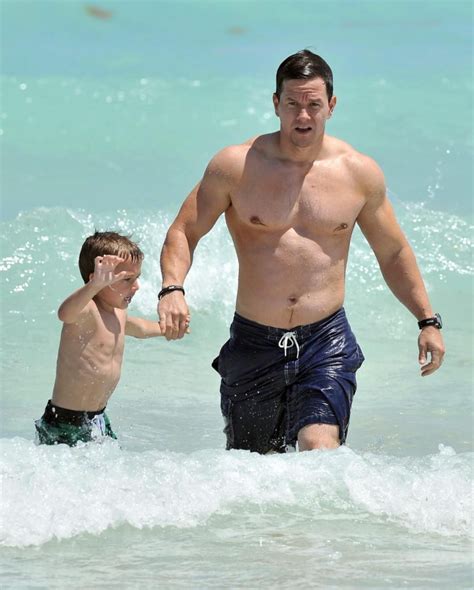 male celebrity beach bodies artofit