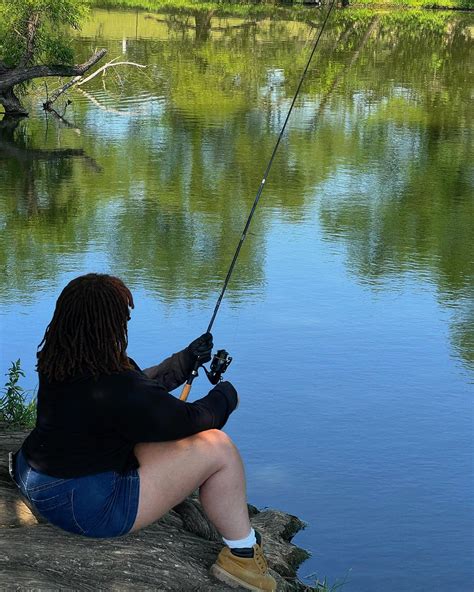 Autumn N. (@autumnfolls) • Instagram photos and videos