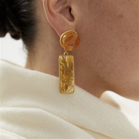 Ювелирные украшения из янтаря купить в интернет-магазине Strelnik Jewelry