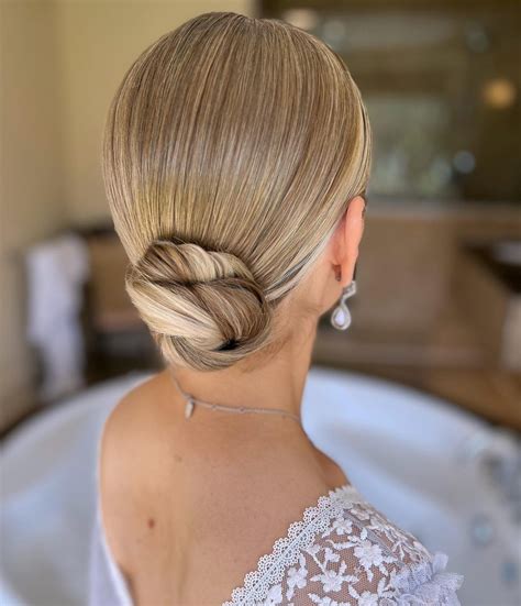 25 Sleek Hairstyles: Elegant and Stylish Looks for Every Occasion