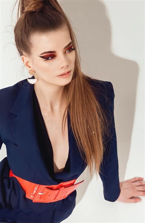 Draw closer to God with every passing day — one verse, one reflection