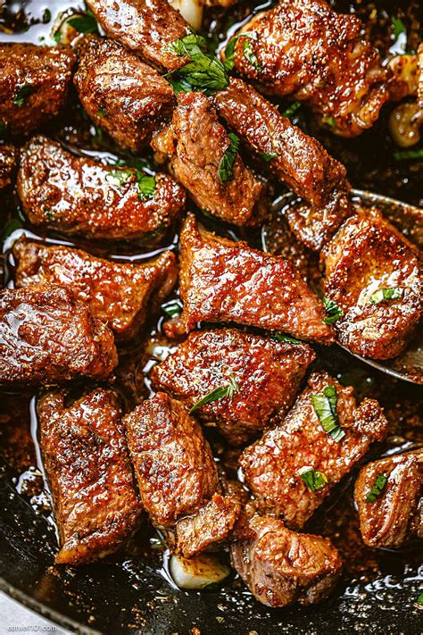 Steak Bites Recipe with Mashed Potatoes | Eatwell101