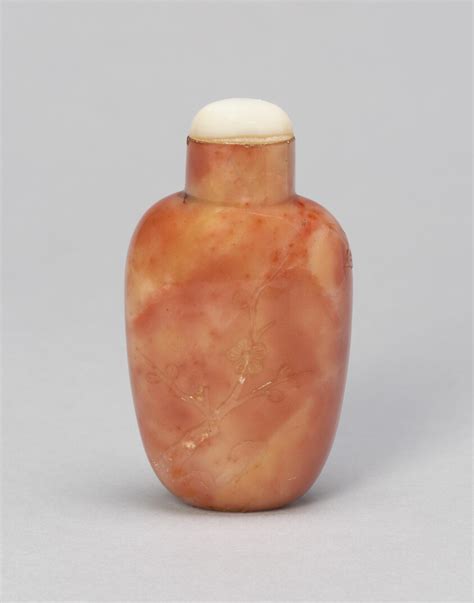 Snuff Bottle | The Art Institute of Chicago