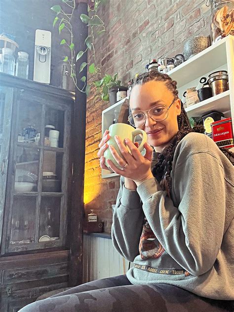 ‘Dead Ringers’ Star Britne Oldford: A Day in My Life | Us Weekly