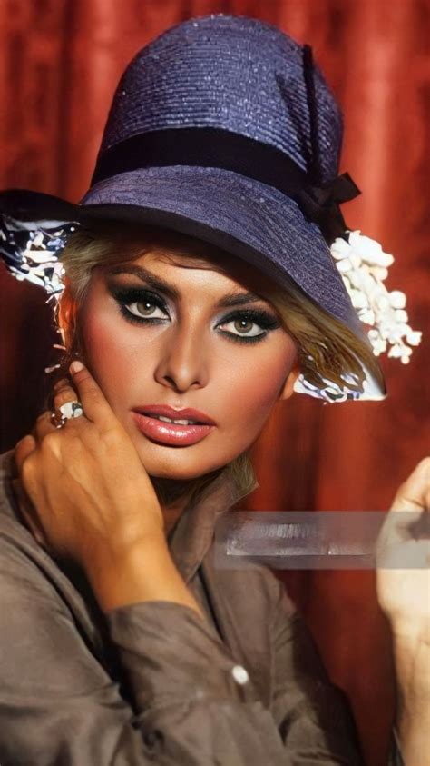 Pin by Mary Farrah Leni Fawcett HD on Sophia Loren -Italy | Sofia loren