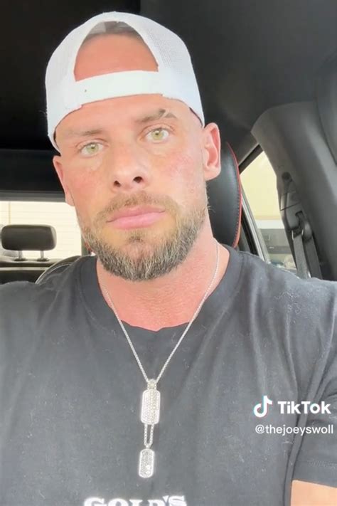 TikTok user mocks man who didn't have enough money for Chili's | New