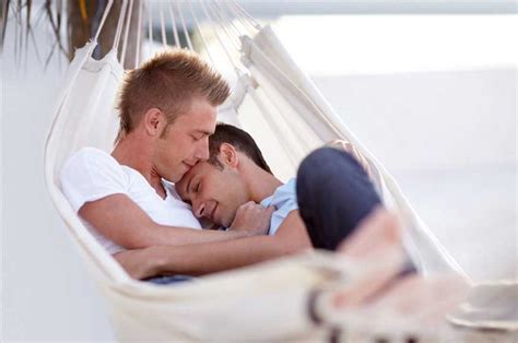 Natural Awakenings Singles: Natural Health Holistic Dating Site