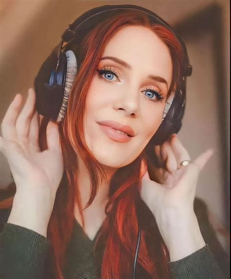 simone simons rmetalboners